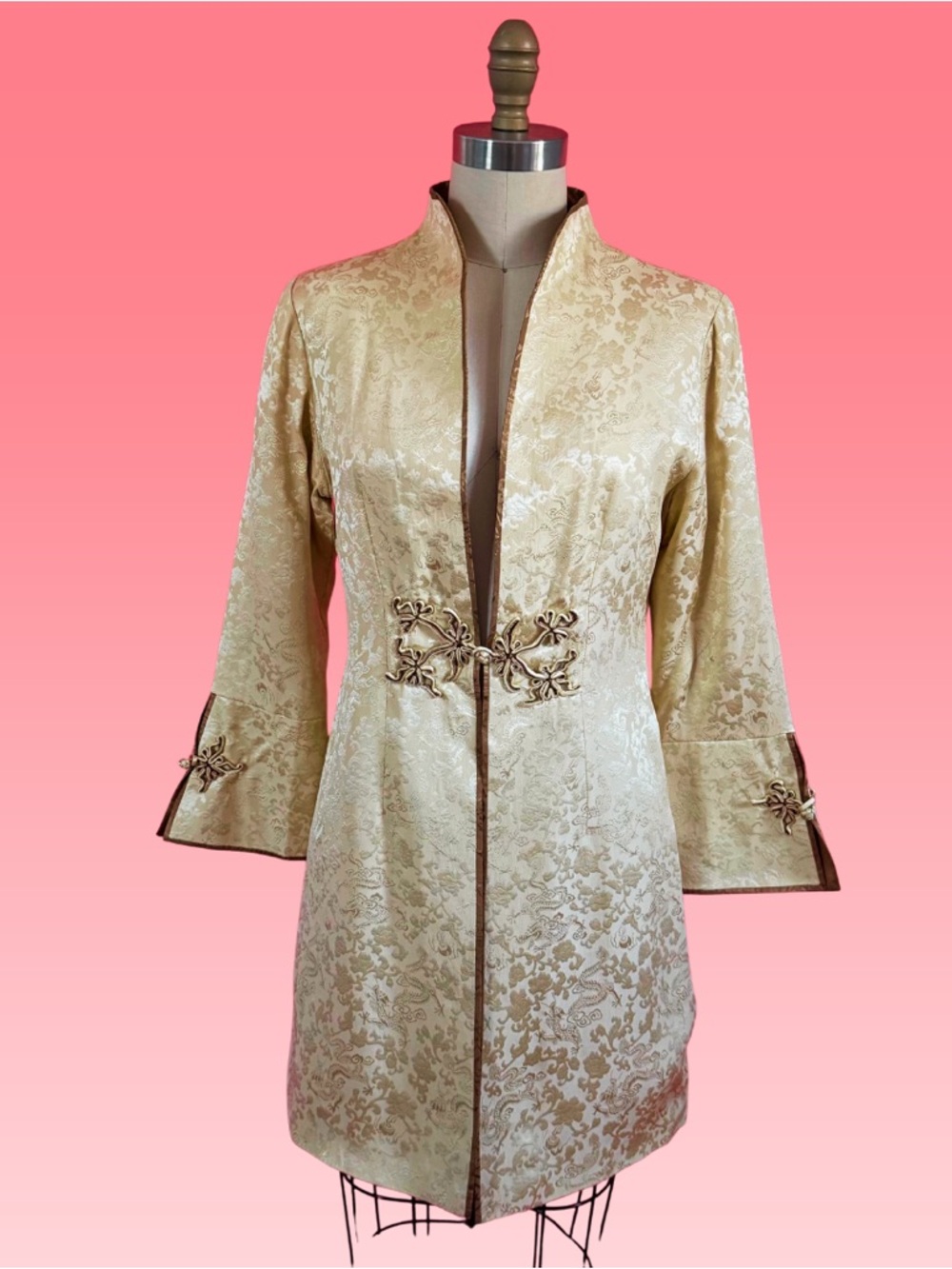 Vintage 70s/80s SILK Gold Brocade Asian Jacket with Frog Closures S